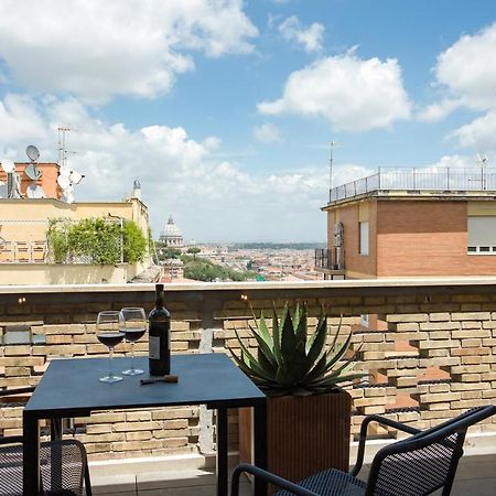 Rome As You Feel - Vatican Terrace Apartments With View Dış mekan fotoğraf